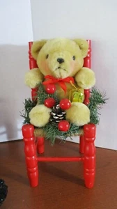 CHRISTMAS TEDDY BEAR on WOOD RED CHAIR with BURLAP STRING SEAT~10.5" - Picture 1 of 4