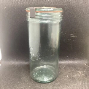 Antikes Eureka 28 Unzen Einmachglas mit Glasdeckel & Metalldichtband - Bild 1 von 12