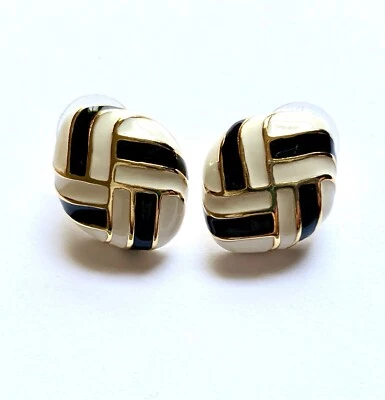 Pendientes Joan Rivers Esmalte Blanco y Negro Botón Vintage Tono Dorado Foto 1 de 3
