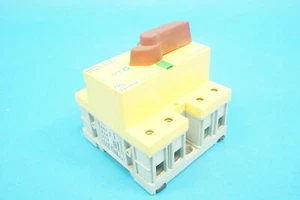 GE Vynckier 61414-003 DILOS 1-63 4-pole load break switch/disconnector 63A - Bild 1 von 3