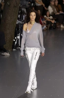 Pantalones Bondage de Cuero Blanco Primavera 2003 Dolce & Gabbana RARO talla 44 Foto 1 de 4