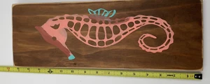 Seepferdchen Holzplakette von Simply Honeybee Art Hippocampus - Bild 1 von 7