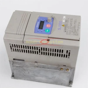Inversor Hitachi SJ100-037LFR 220V- 3,7 KW usado - Imagen 1 de 1
