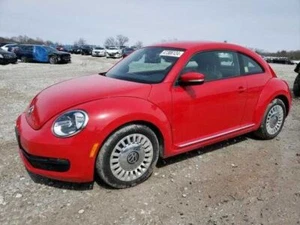 Used Turn Signal / Parking Light Assembly fits: 2013 Volkswagen Beetle Park Lamp - Picture 1 of 24