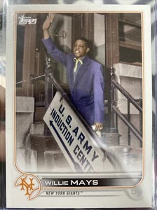 2022 Topps Willie Mays SP Variation #US24 New York Mets - Picture 1 of 2