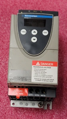 TELEMECANIQUE ATV11PU09F1U VARIADOR DE FRECUENCIA 100/120V .37KW #AC21 usado Foto 1 de 4