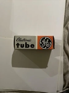 Vintage GE 12MD8 Electronic Tube - Bild 1 von 4