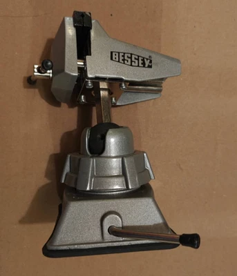 BESSEY BV-VB Base de Vacío Tornillo Ancho Mandíbula 360 Pivote Cabezal Giratorio, Plateado Foto 1 de 2