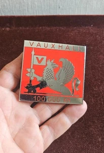 VINTAGE EMAILLE AUTO AUTO KÜHLERPLAKETTE # VAUXHALL 100.000 KM - Bild 1 von 5
