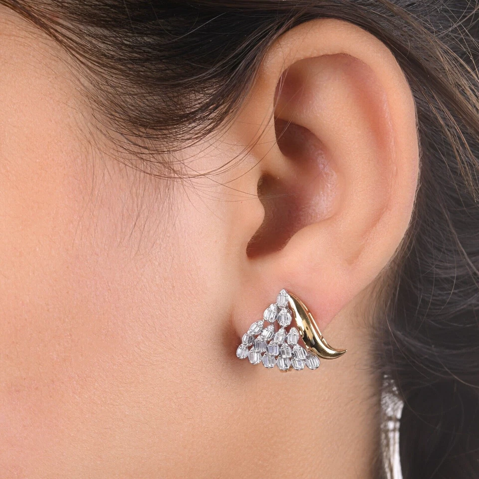 0.80 Ct Lab Grown CVD Baguette Diamond Earrings Women Gift 18k Yellow/White Gold - Image 1 of 4