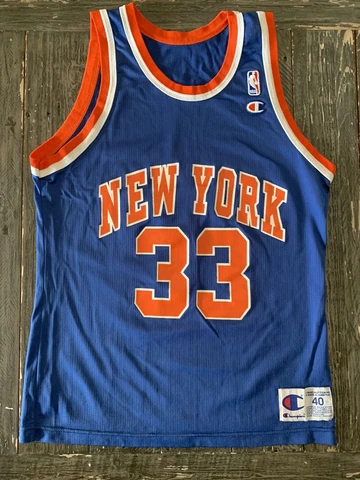 Vintage Champion Jersey New York Knicks Patrick Ewing Men's Size Med. 40 Blue Cover