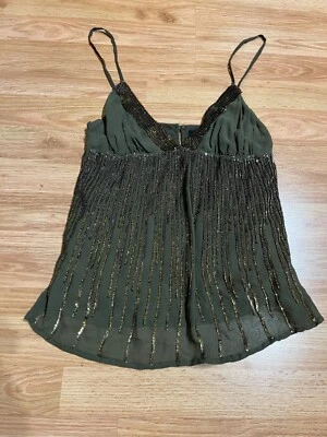 Camiseta sin mangas de seda con lentejuelas French Connection talla 8 Cami verde oliva y dorado metálico Foto 1 de 3