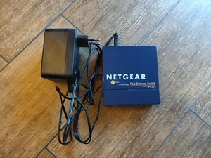 NETGEAR Fast Ethernet Switch (FS105) - Bild 1 von 1