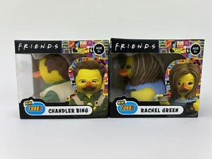 Friends Mini Tubbz Jeep Anatre di Gomma Rachel Verde Chandler Bing - Foto 1 di 6