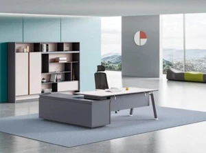 Grau-Weißer Chef Tisch Designer Eckschreibtisch Robuste Holz Büro Möbel - Bild 1 von 2