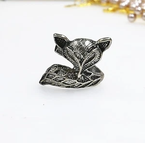 Anello uomo fresco fatto a mano Nepal argento intagliato volpe misura US 7-8 = UK P - Foto 1 di 4