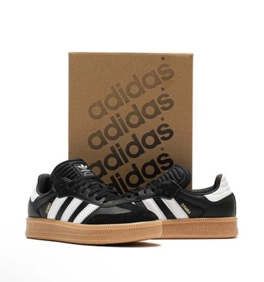 Nuevo ZAPATOS ZAPATILLAS ADIDAS ORIGINALES SAMBA TALLA 9 IE1379 Negro/Blanco/Goma Foto 1 de 4