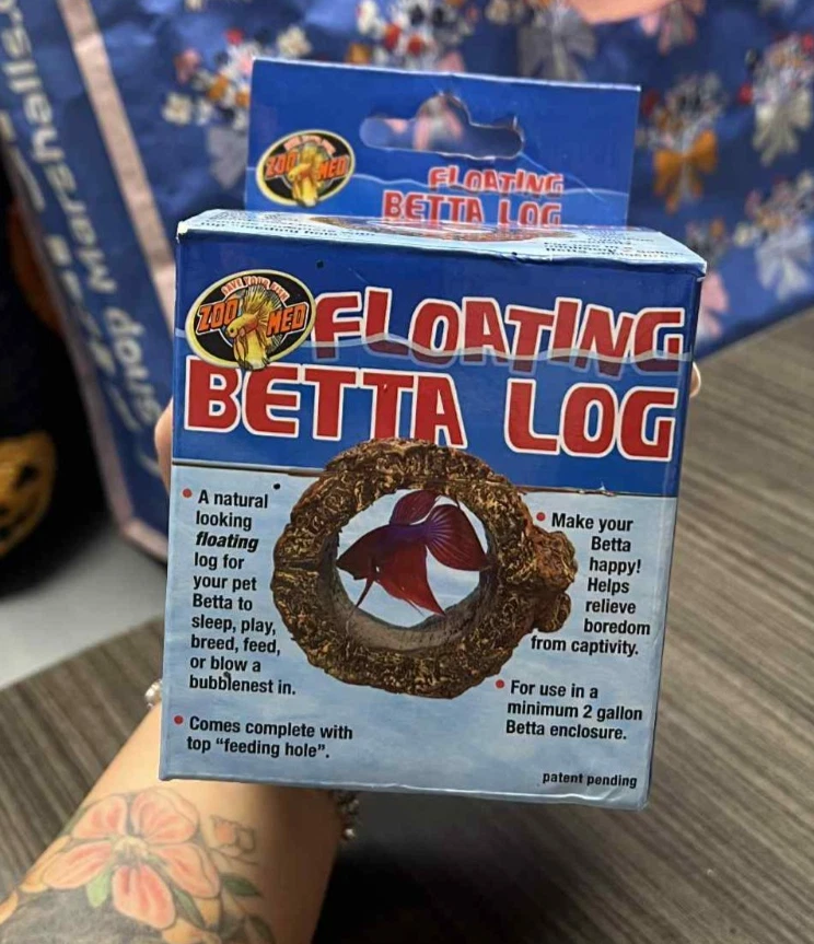 Zoo Med Laboratories Floating Betta Log 2 Oz 097612240023