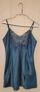 Vintage Victoria’s Secret Dark Green Nightie Slip Dress Floral Lace Sz M *flaw - Picture 1 of 7
