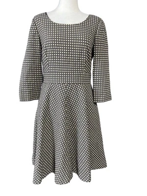 Vestido Boden para mujer 10R mezcla de lana a lunares ajuste elástico y bolsillos acampanados Foto 1 de 4