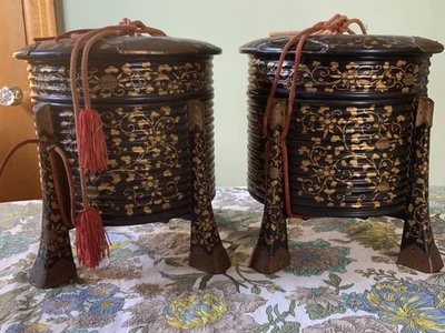 2 Antique Japanese Hokkai round lacquerware storage boxes - Image 1 of 4