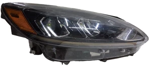 20 21 22 Ford Escape right passenger headlight assembly OEM LJ6B-13W029-BF - Picture 1 of 3