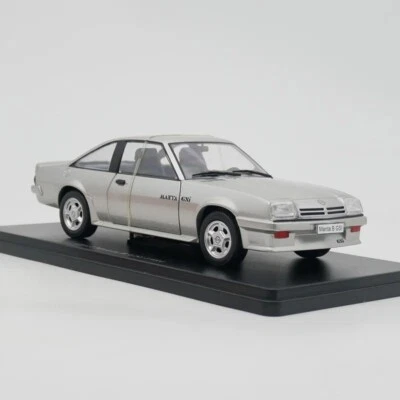 1:24 Opel Manta B GSi Model Car with special Features - Bild 1 von 4