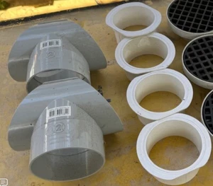 BULK lot of 100mm Stormwater 2 x Easy T piece 4 x Gutter Flange - Picture 1 of 1