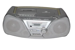 PANASONIC RX-D11 KASSETTENRECORDER/CD PLAYER/RADIO - Bild 1 von 5
