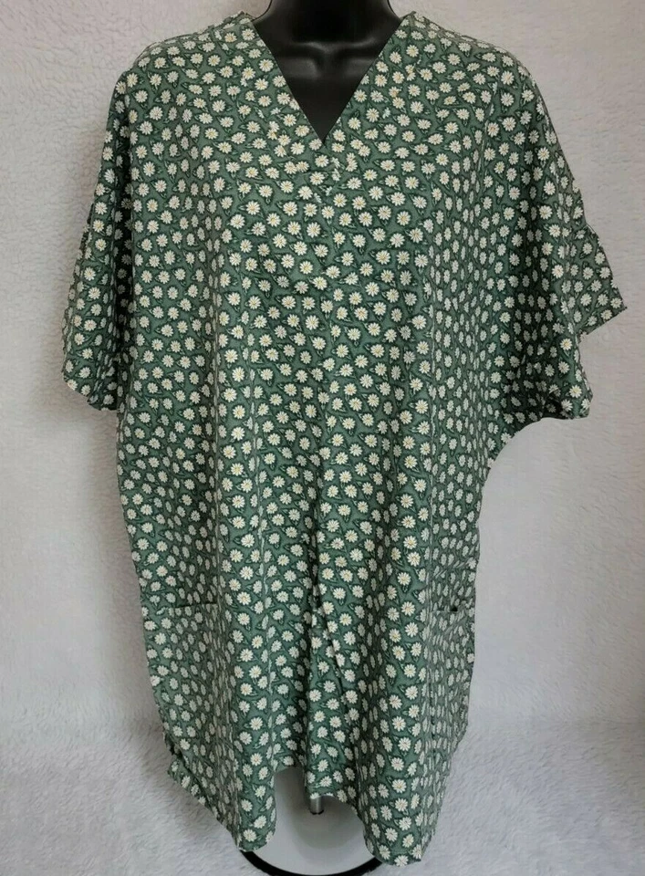 Cotton Club Womens Scrub Shirt Size 2XL XXL 2X Large Green White Yellow Floral - Image 1 of 4