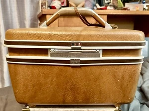 Beautiful SAMSONITE Silhouette II Train Case Luggage Brown No Keys, No Tray - Picture 1 of 12