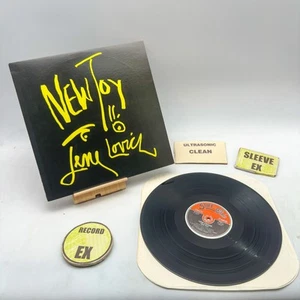 Lene Lovich- New Toy EX/EX Ultrasonic Clean 1981 - Picture 1 of 3