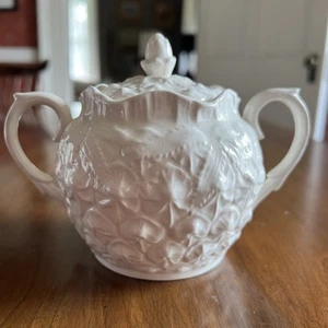 Spode Imperial Fancies Historic Newport Pineapple Lidded Sugar Bowl; Excellent! - Picture 1 of 12