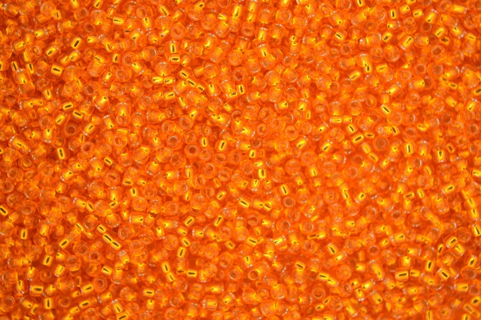 10g Toho Japanese Seed Beads Size 15/0 1.5mm 130 Colors To Choose Beading - Image 1 of 1