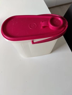 Tupperware Vintage 587 2 QT Getränke Buddy Behälter Krug Klar mit Henkel gebrauc - Bild 1 von 4