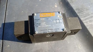 Racine Hydraulik Steuerventil FA4 DSKS 3026 01 NOS - Bild 1 von 3