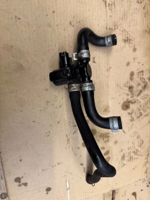 PAR DE AR SOLENÓIDE EMISSÕES VÁLVULA HONDA CBR1000RR 2004 -2007 RR4-RR7 - Imagem 1 de 3