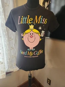 Maglietta Mr Man Little Miss Little Miss Need My Coffee nera taglia media adulto - Foto 1 di 2