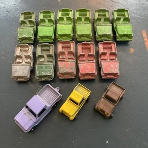 Vintage Tootsietoy Jeep Vehicle Collection - 16 Total Vehicles - Picture 1 of 12