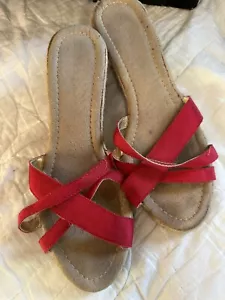 Merona Women’s Slip On Red Strappy 2.5 Inch Heeled Espadrilles Size 9.5 - Picture 1 of 6