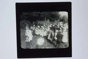 Children In Their Sunday Best Clothes - Glass Lantern Slide - Picture 1 of 1
