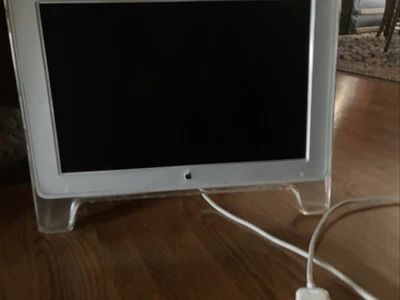 Apple Cinema Display 20” A1038 LCD Acrylic Monitor ADC - Image 1 of 3