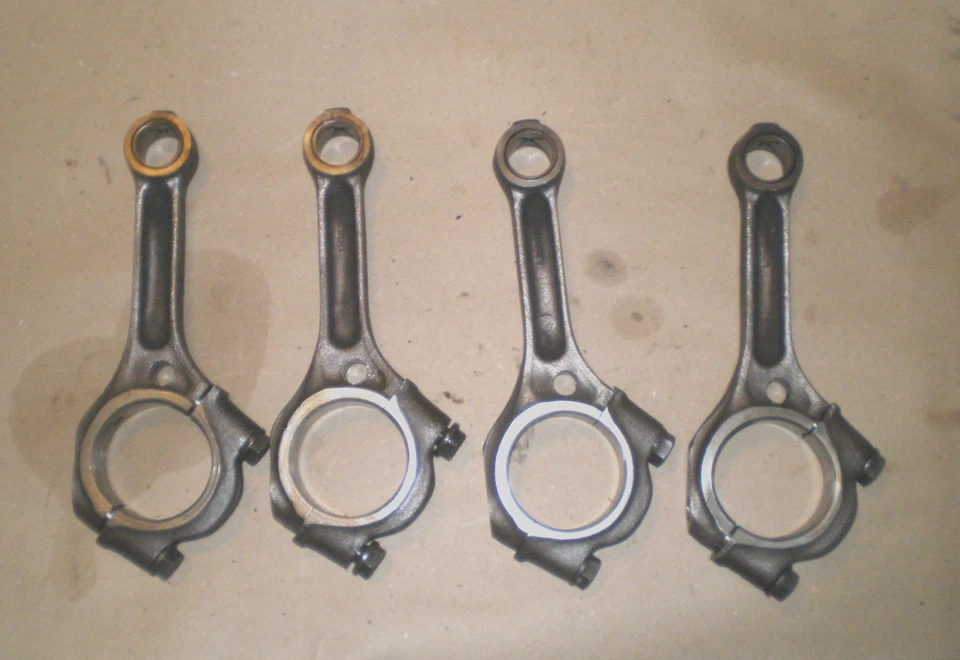 Varillas de conexión Triumph Spitfire MG Midget 1500 213704 Foto 1 de 1