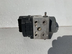 2002-2004 Toyota Camry N. Amer Anti Lock Brake Pump Actuator & Modulator ABS - Picture 1 of 7