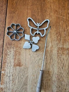 Fox Run Rosette Set, Cast-Aluminum, 4-Piece - Picture 1 of 5