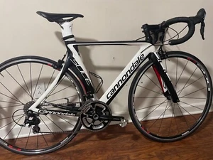51 cm white Cannondale Slice triathlon bike - Picture 1 of 2