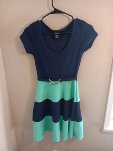Vestido Mujer Rue21 Talla Extra Pequeño Azul Y Verde Azulado Manga Gorra Cinturón ¡¡Envío Rápido!!! - Imagen 1 de 10