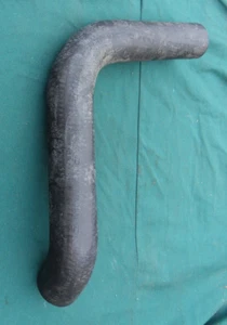 Genuine Jaguar 3.6 XJS Bottom Hose. AJ6 4.0L Jaguar XJS Lower Radiator Hose - Picture 1 of 2