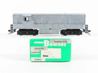 HO Scale Bowser 1-113051 Undecorated H16-44 Metal Diesel Locomotive DOES NOT RUN - Image 1 of 4