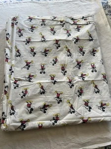 Pottery Barn Kids x Disney Mickey Mouse Bio-Baumwolle flaches Laken - Queen Size - Bild 1 von 5